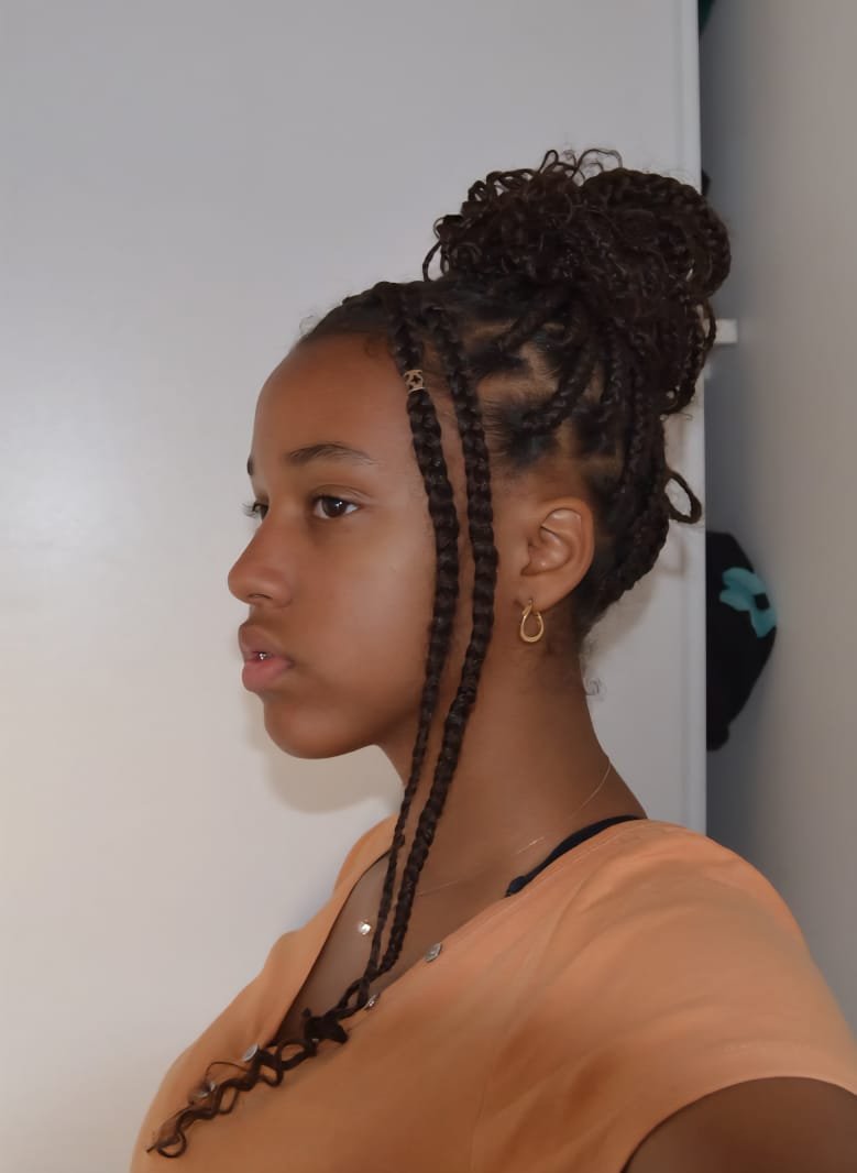 JESS — Stylé Model Management